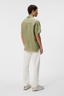 Men | Reg SS Light Tencel Shirt | Oil Green