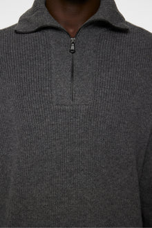 Men | Wilmer Quarter Zip Knit | Mid Grey Melange