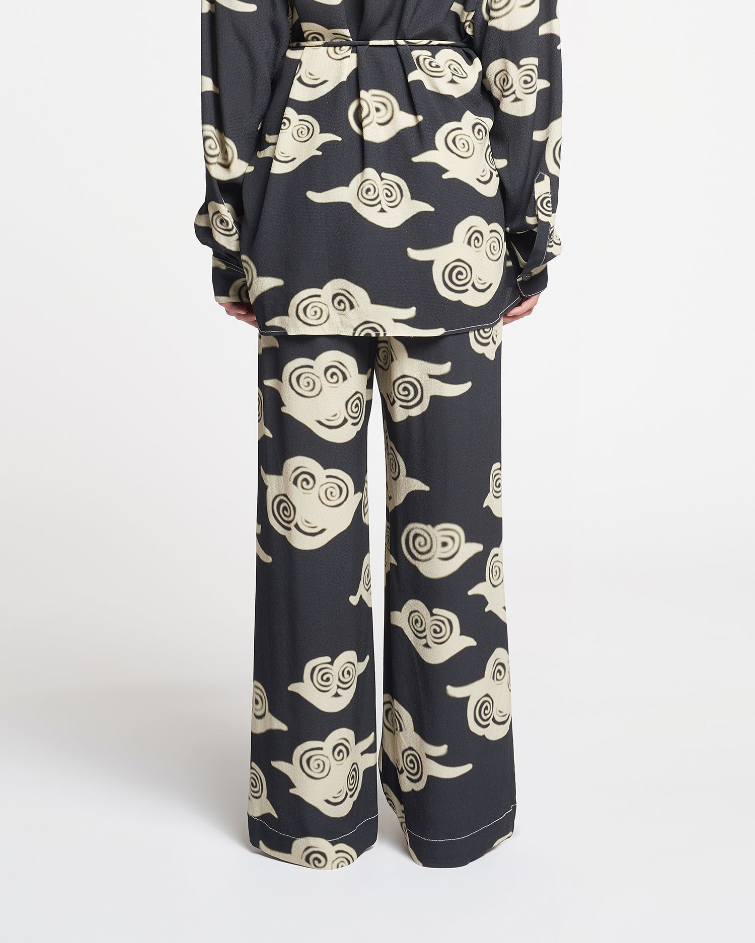 Brenda Printed Crepe Pants | Cloud Black/Creme