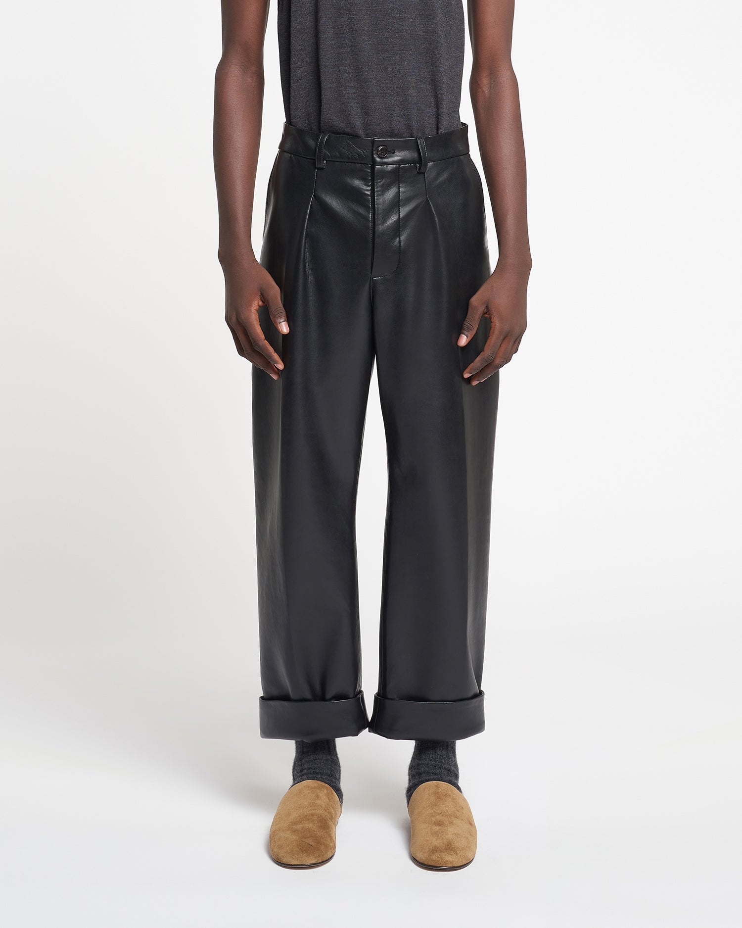 Zayden Regenerated Leather Tapered Pants | Black