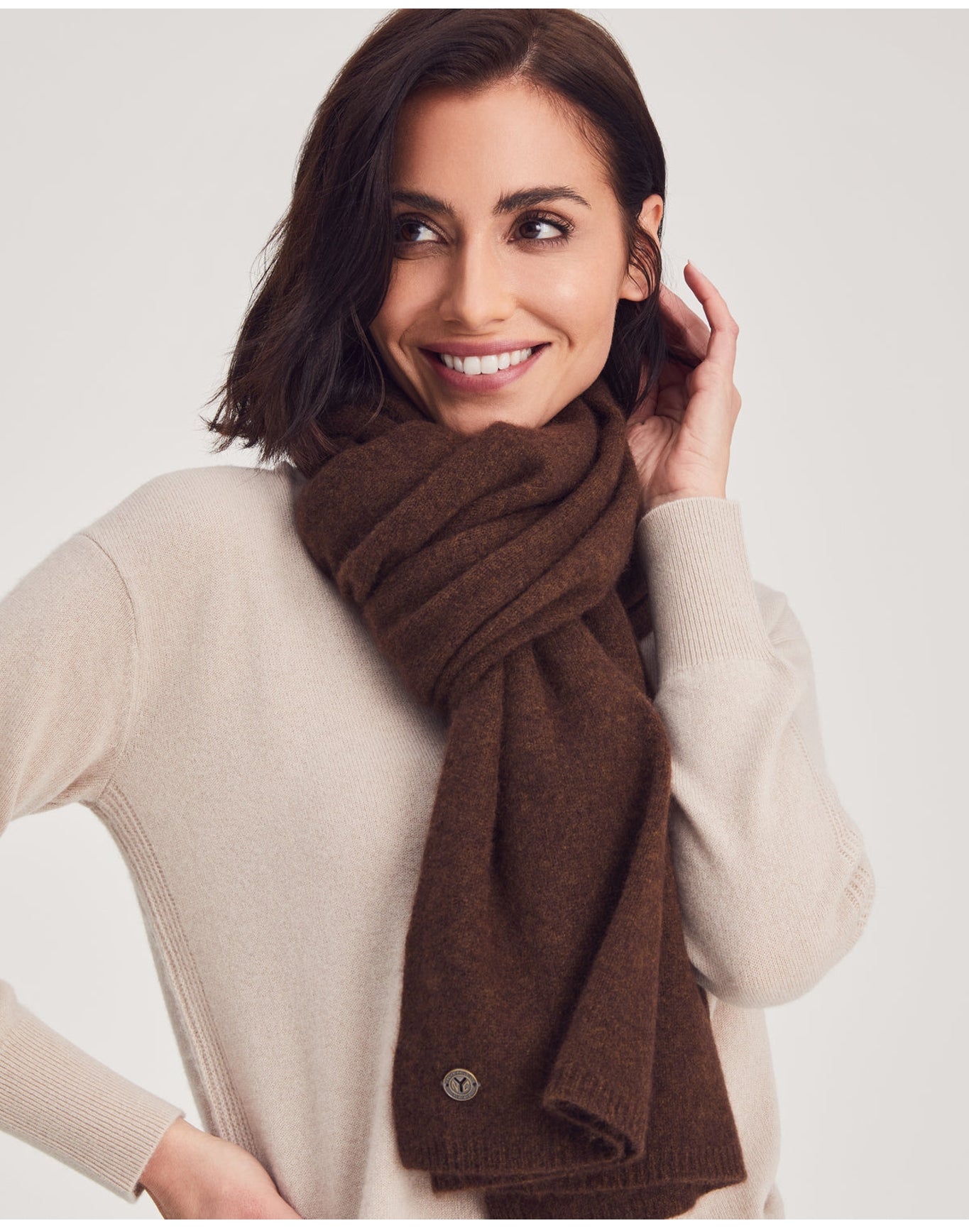 Nomad1942 | Unisex | Kennedy Cashmere Travel Wrap | Mocha