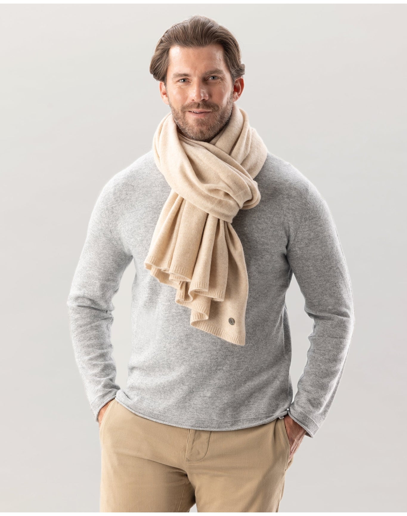 Nomad1942 | Unisex | Kennedy Cashmere Travel Wrap | Oat
