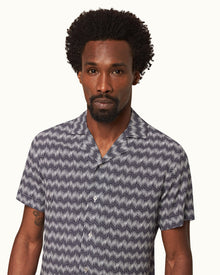 Night Iris/White Capri Collar Chevron Shirt | Night Iris/White