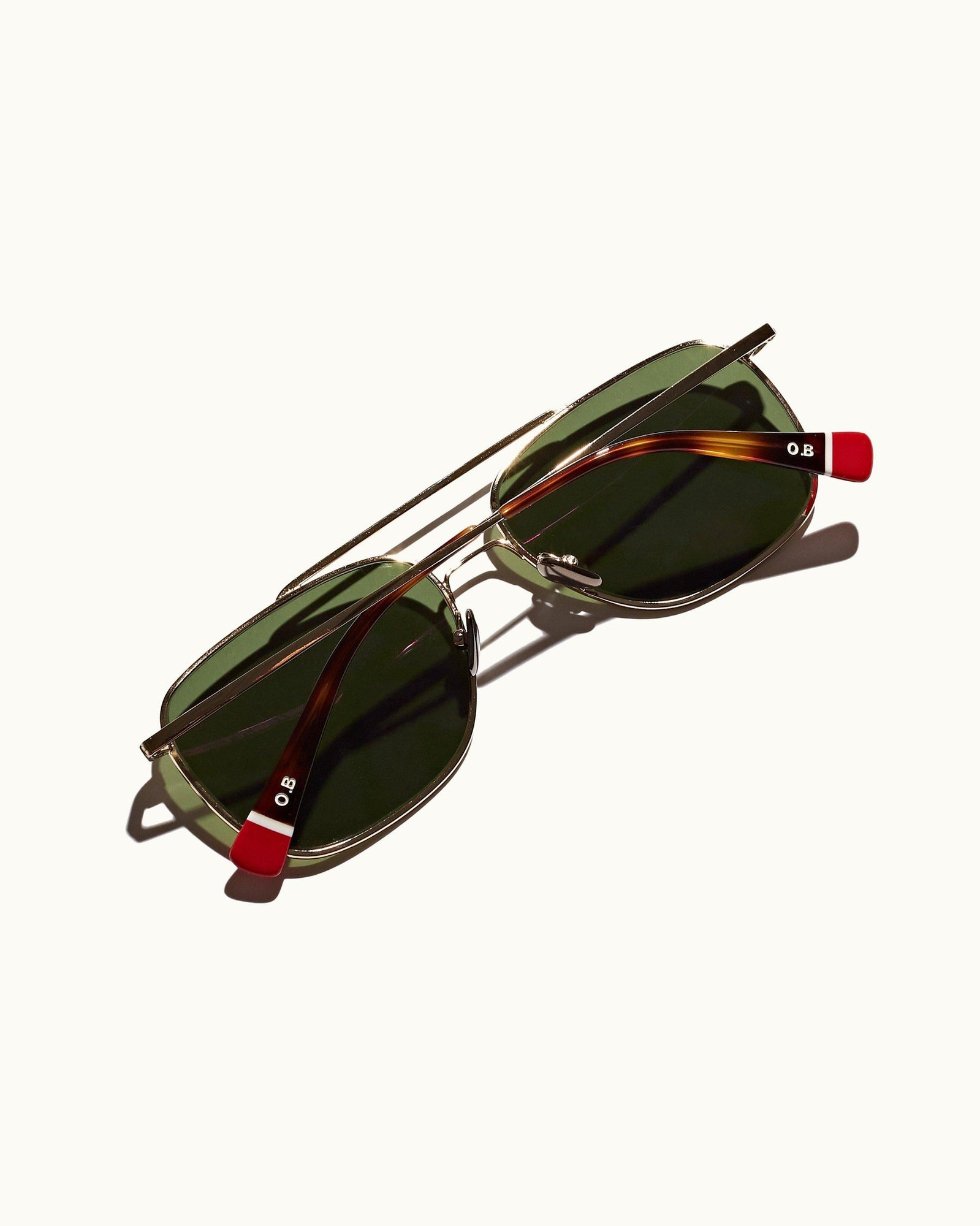 Tulum Shiny Pale Gold Square Frame Sunglasses | Shiny Pale Gold