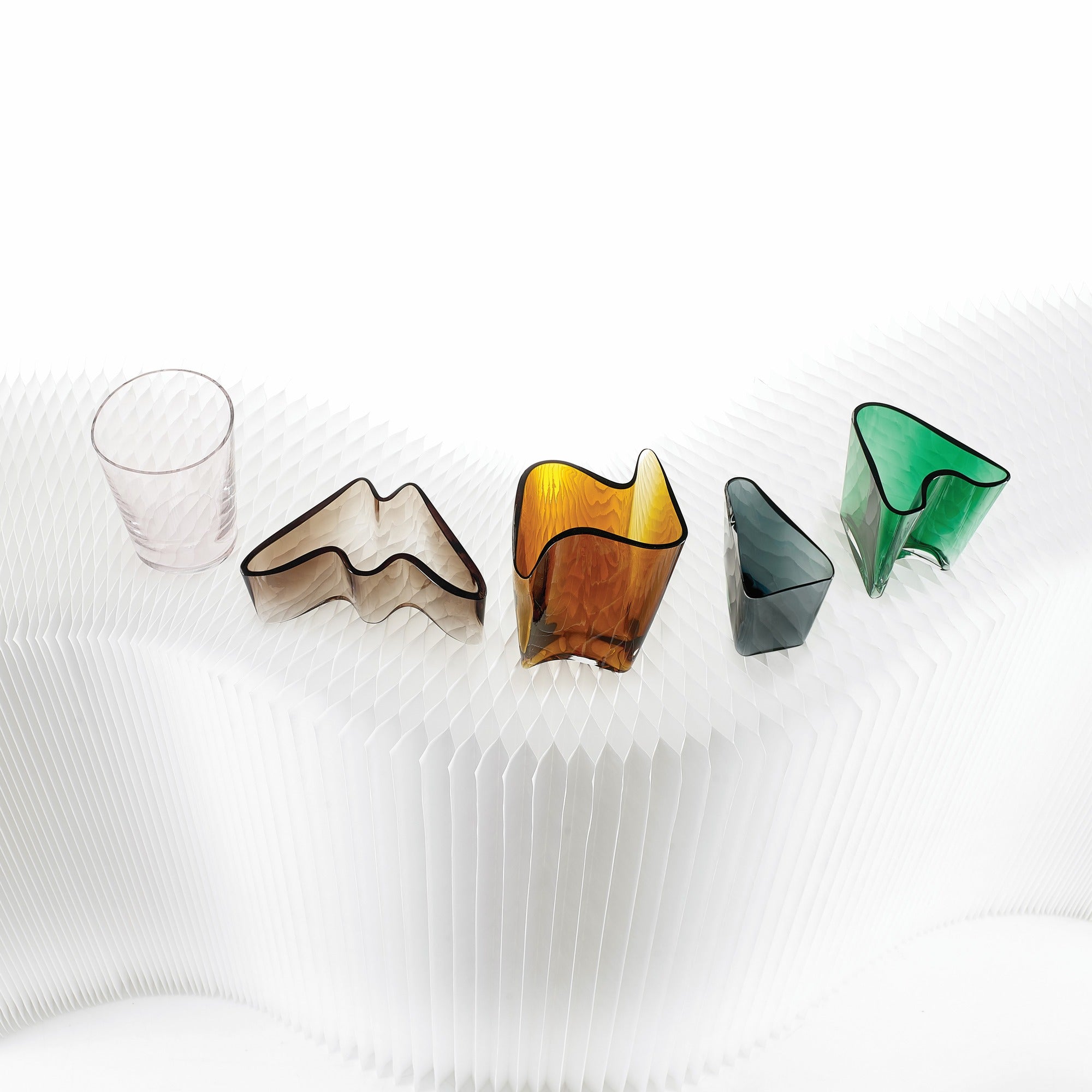 Omnia Letters Vase - "N" | Colored Crystal