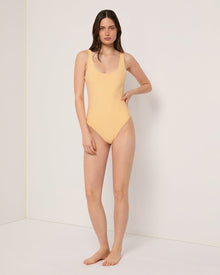 [Citrus/White] - Model