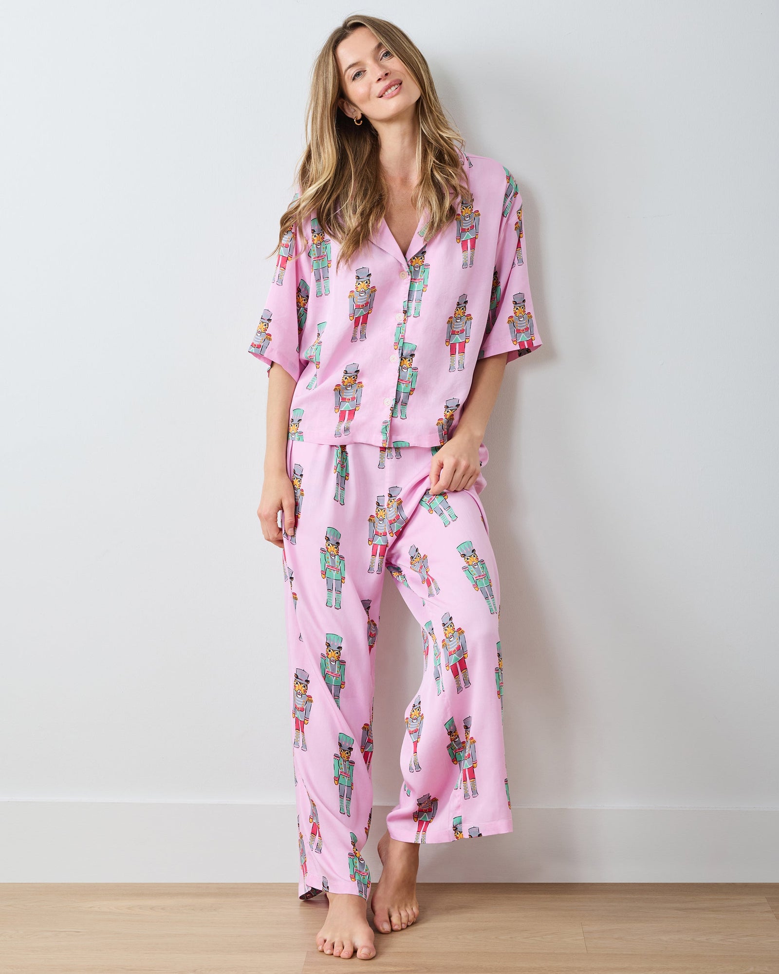 Leopard Nutcrackers - Eco Satin Wildest Dreams Set - Pink Candy Cane - Printfresh