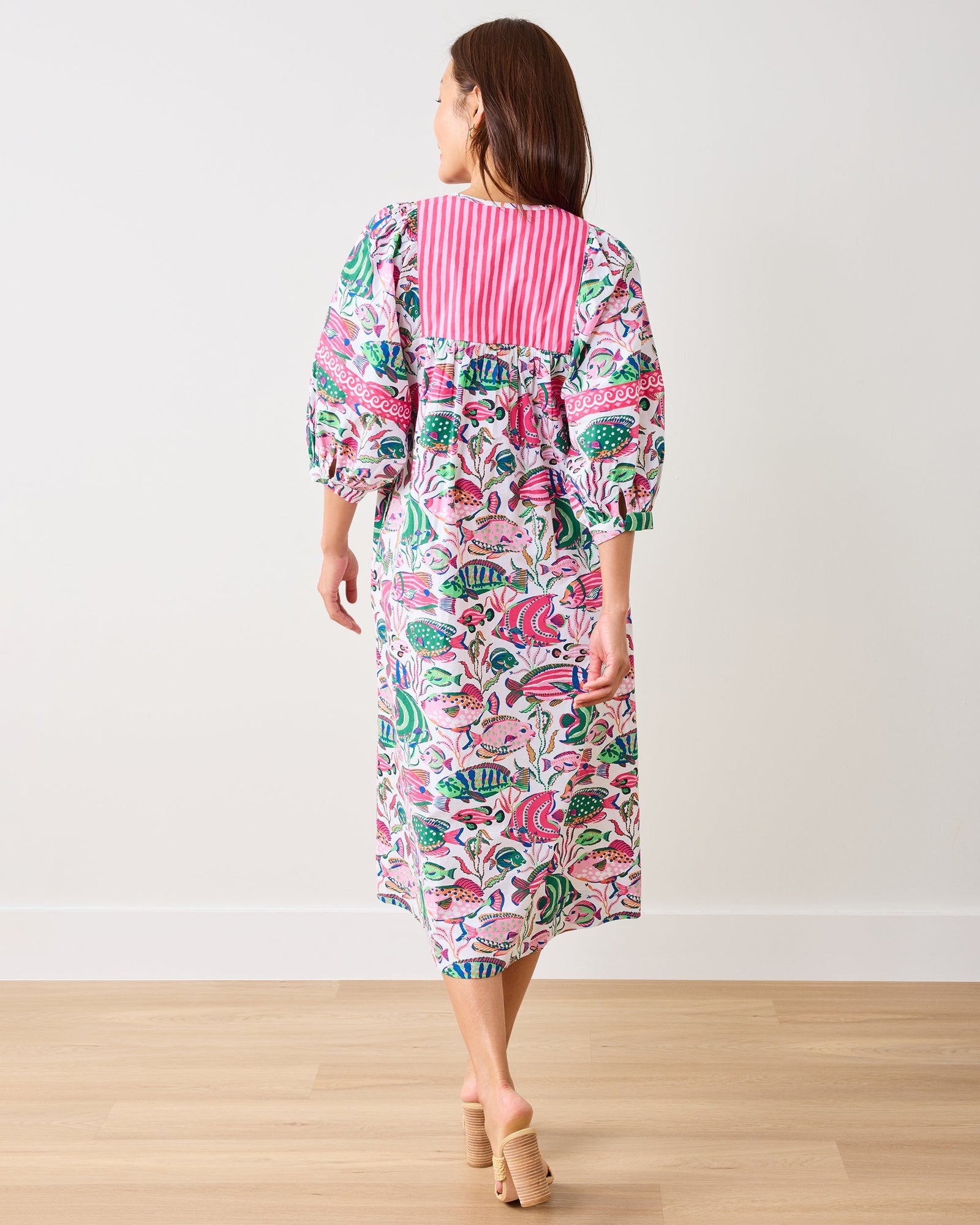 Tropical Fish - Flower Charmer Midi - Cloud - Printfresh