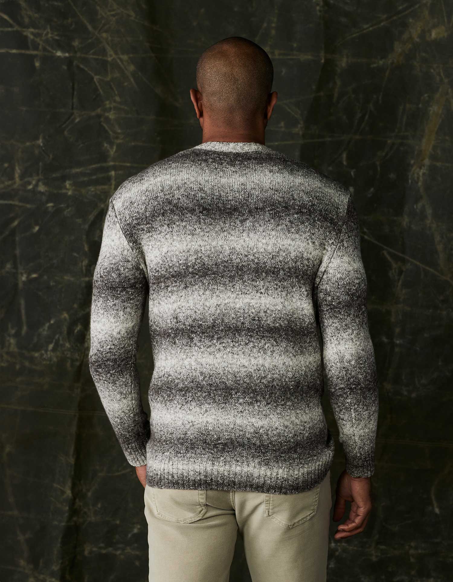 Men | Ombre Crewneck Sweater | Ash