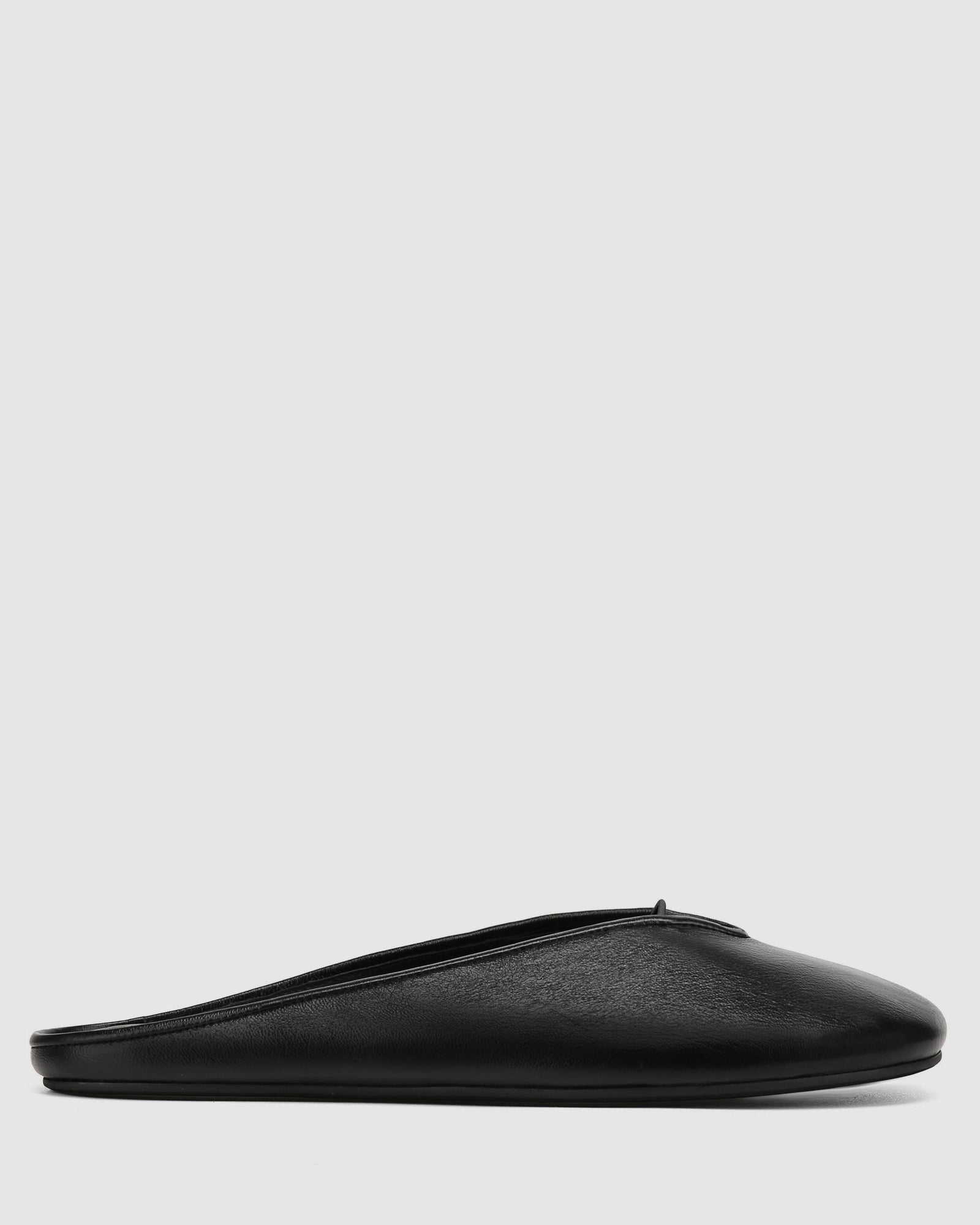 Womens | Pippa Leather Flat | Black