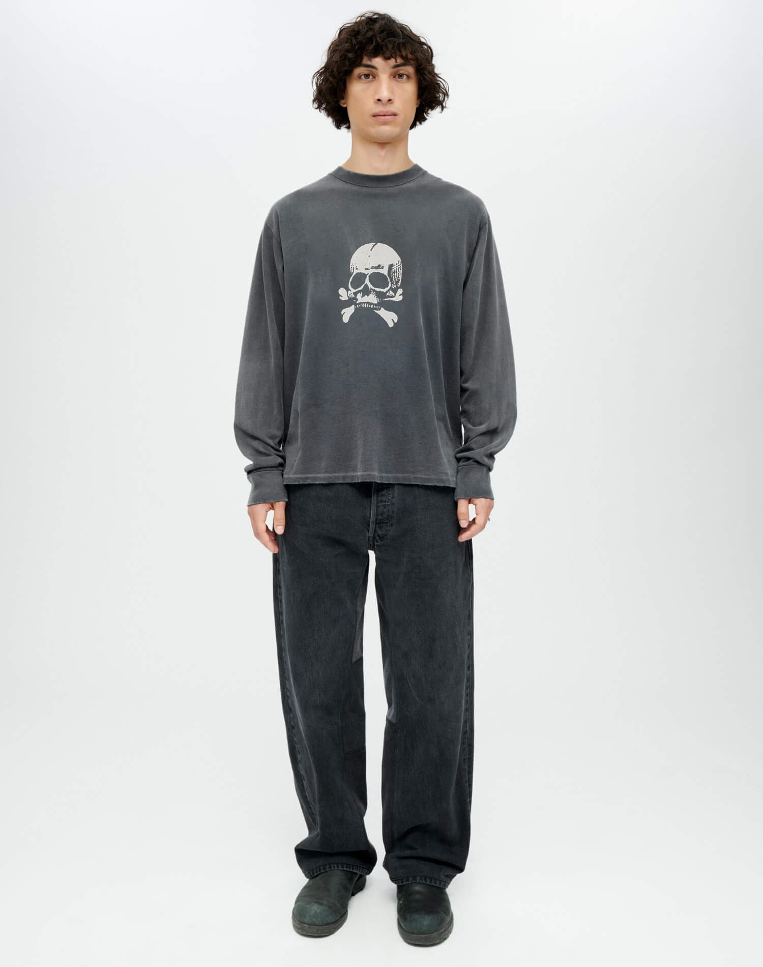 Mens | Loose "Skull" Long Sleeve | Sun Faded Black