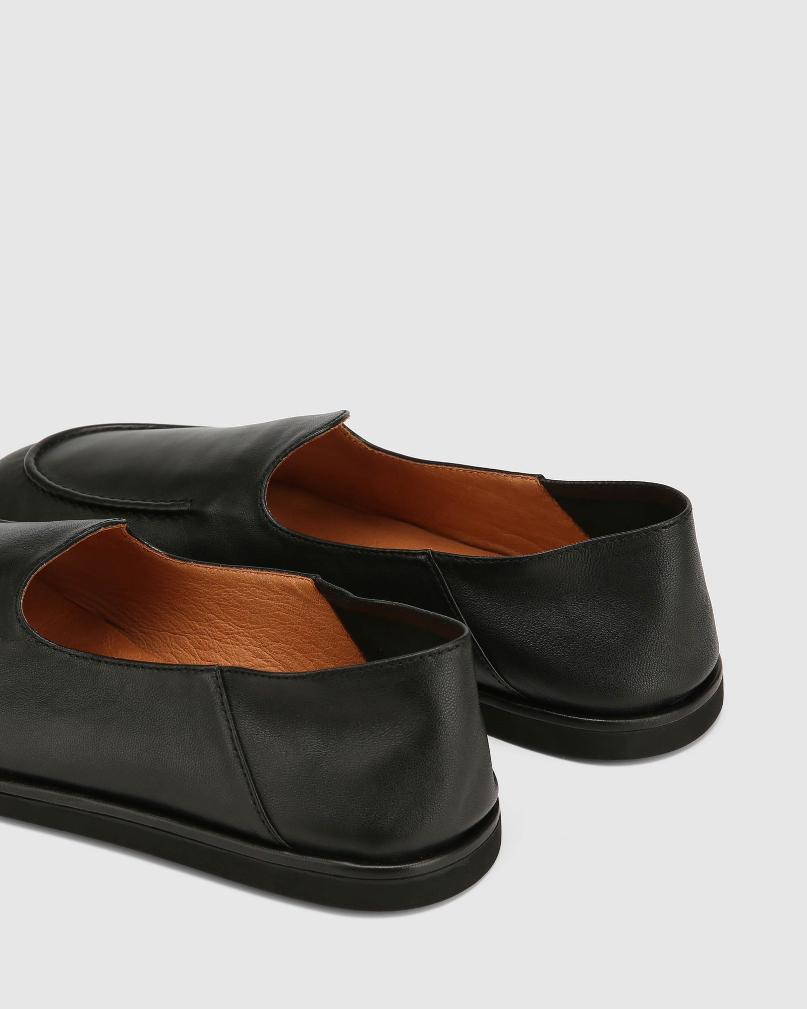 Mens | Reef Leather Slipper | Black