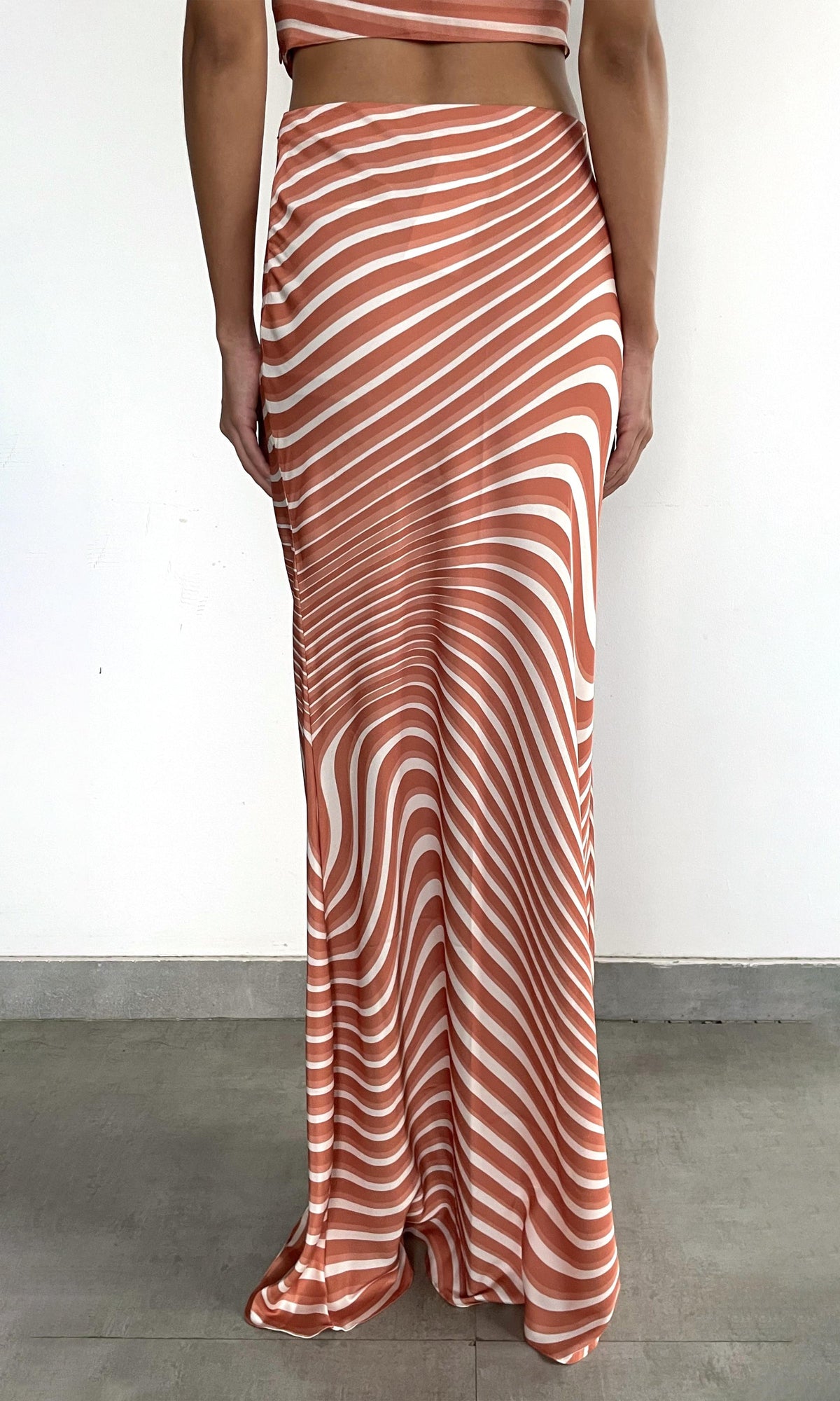 Womens | Czar Polyester Satin Lycra Maxi Skirt | Off-White Brown