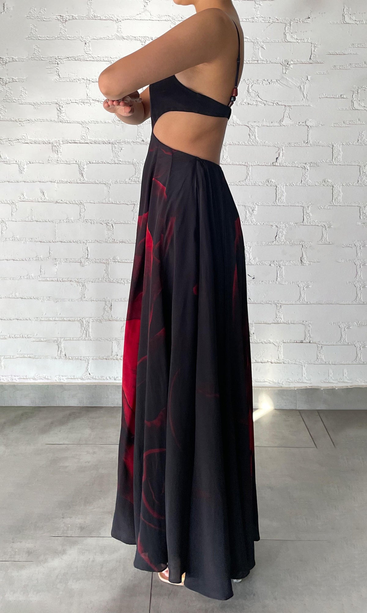Womens | Naia Viscose Natural Crepe Maxi Dress | Black Red