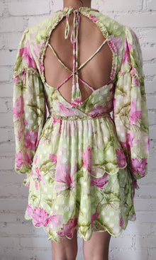 Rococo Sand | Ren Viscose Georgette Circle Jacquard Short Dress | Green Lotus