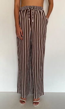Rococo Sand | Riv Linen Cotton Straight Pants | Brown