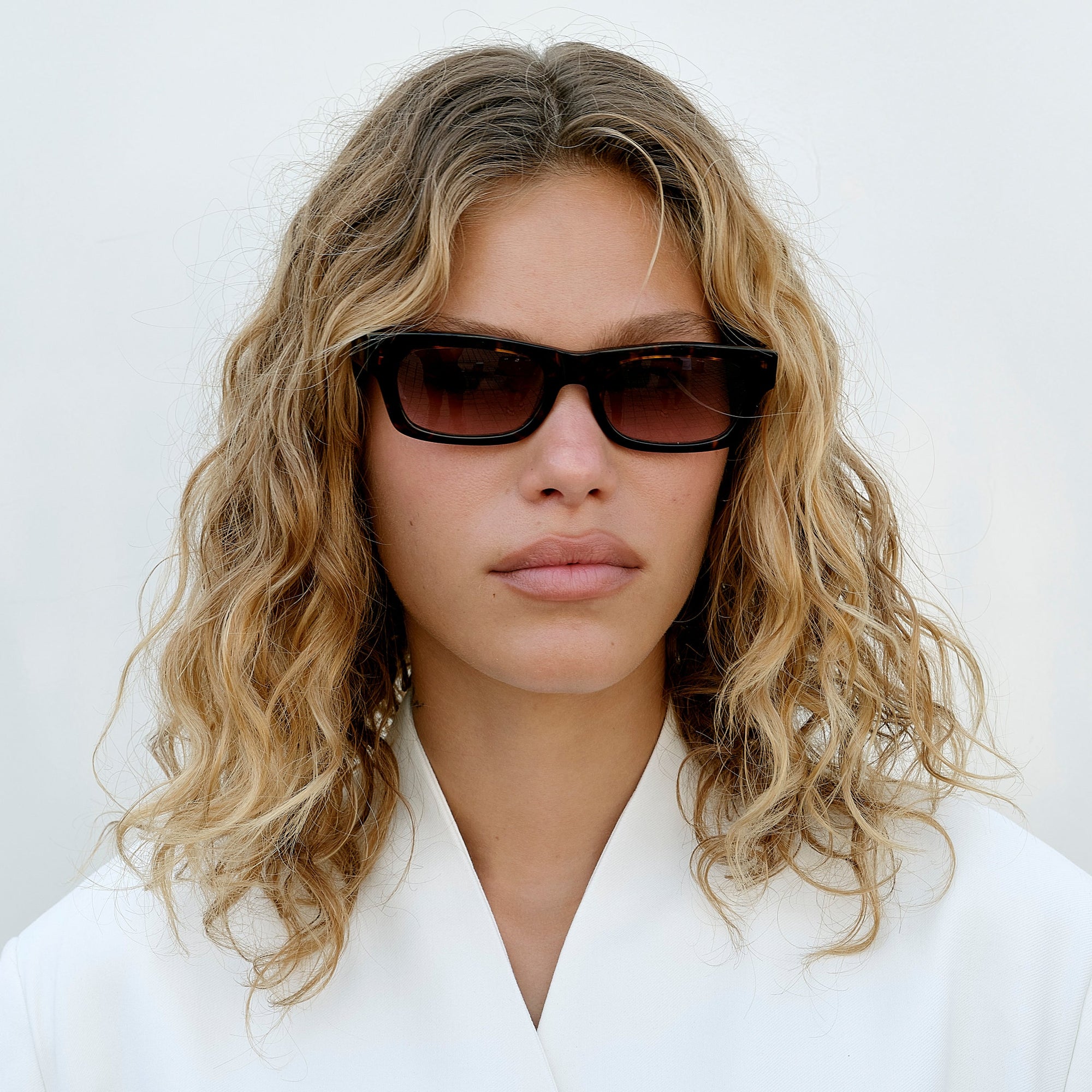 Rhey Glasses | Black & Brown
