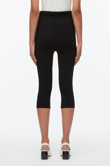Compact Rib Capris | Black