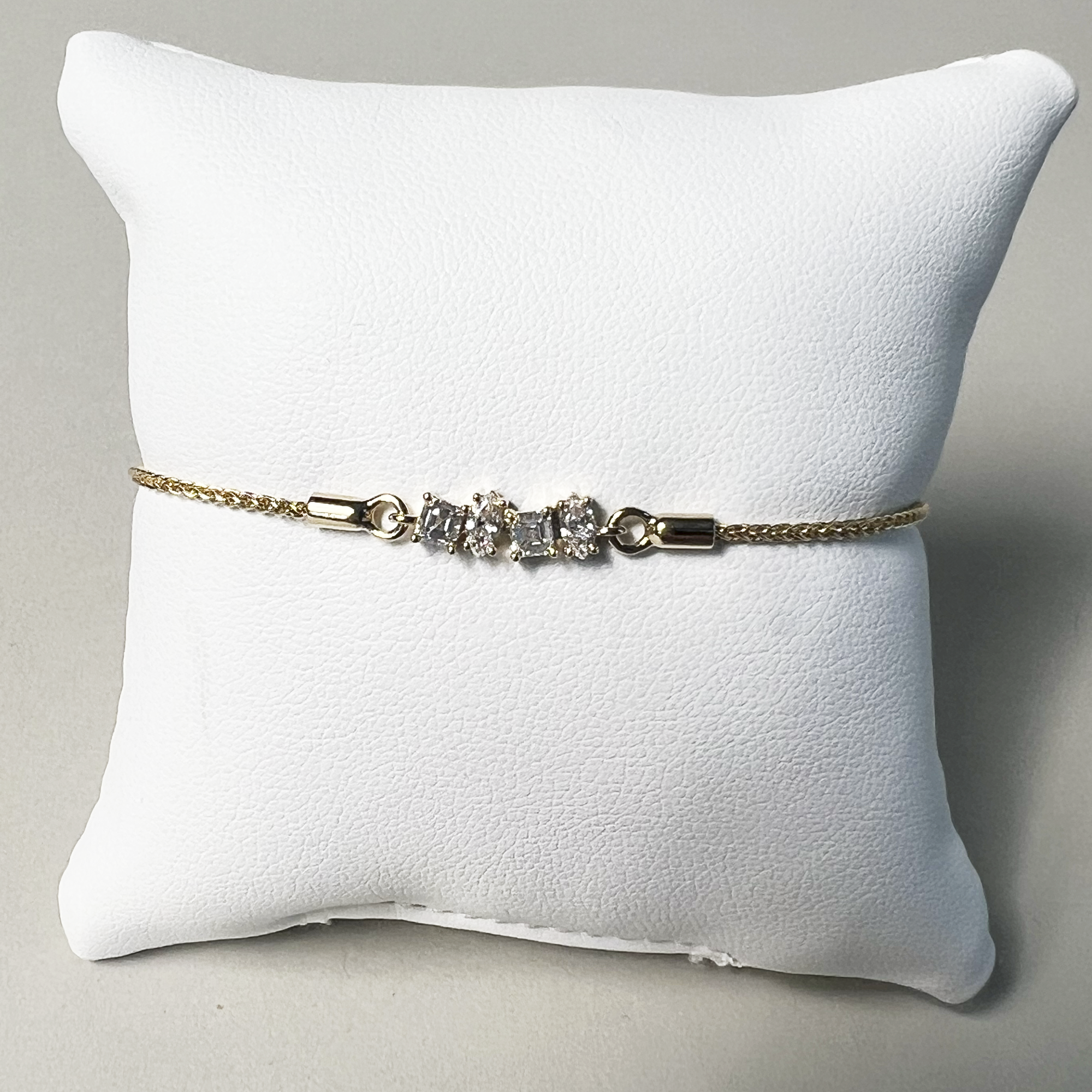 MAMA Slider Bracelet | 14K Yellow Gold | 0.45 CTW (Approx) White Lab Diamond