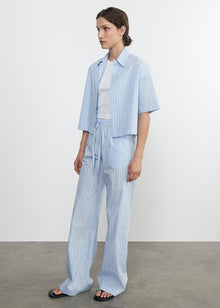 poplin resort pant in light blue/white stripe