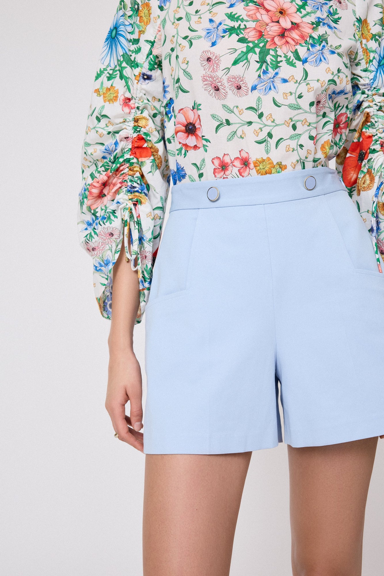 Stretch Cotton Rosey Short | Cloud