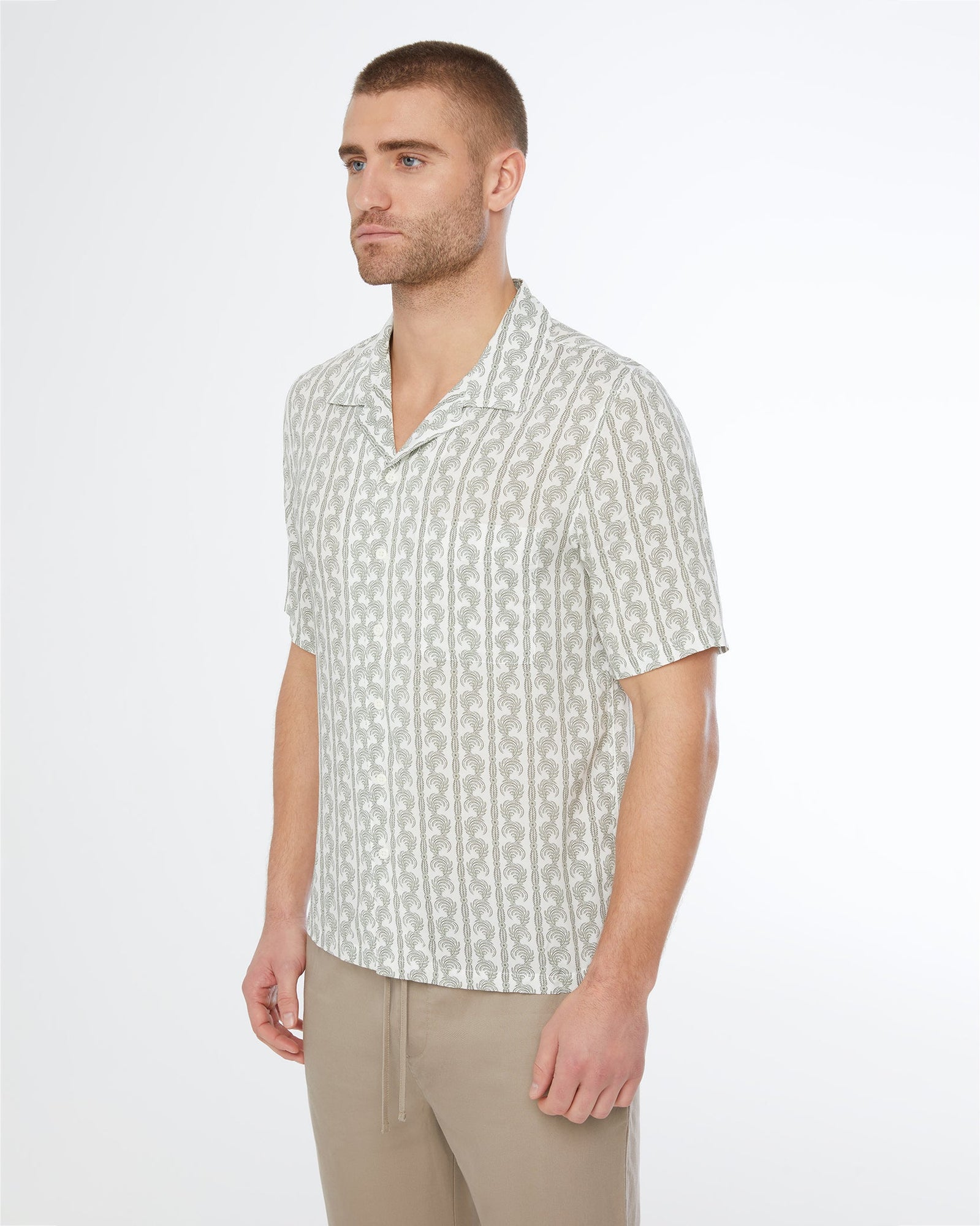 Mens | Viscose Vacation Shirt | Off White/Olive