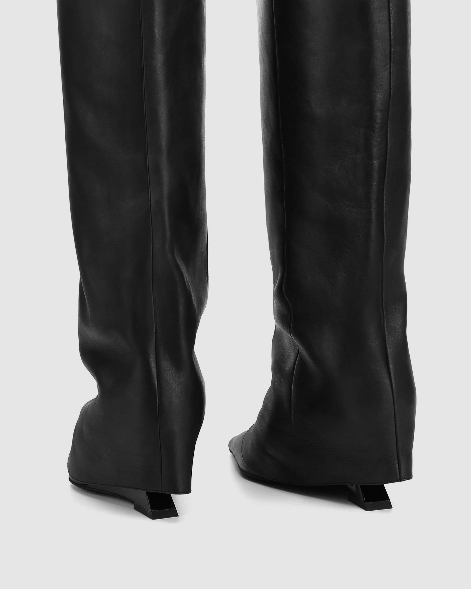 Womens | Stated Leather Boot | Black
