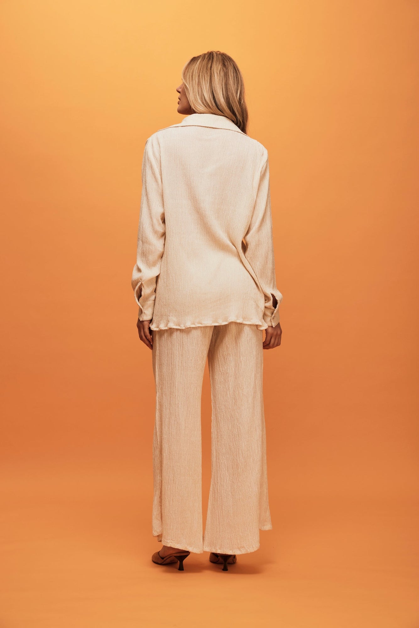 Aasha Pant | Cream