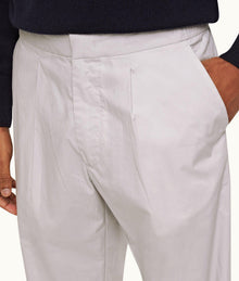 Sedgwick Poplin Tailored Fit Single Pleat Stretch-Cotton Trousers | Oyster Grey