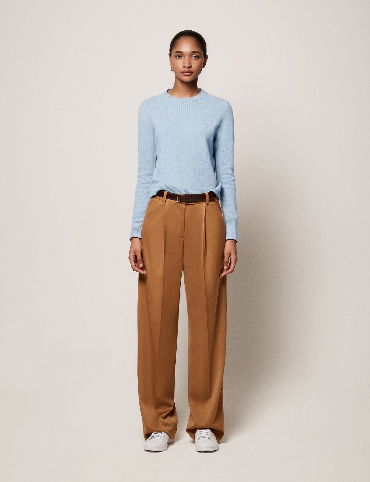 Another Tomorrow Classic Cashmere Crewneck in Light Blue – Cashmere Women's Knitwear
