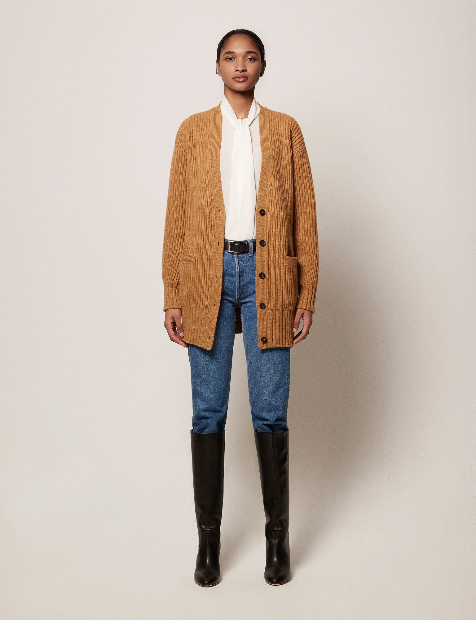 Another Tomorrow Cashmere Relaxed Cardigan in Camel – Cashmere Women's Knitwear