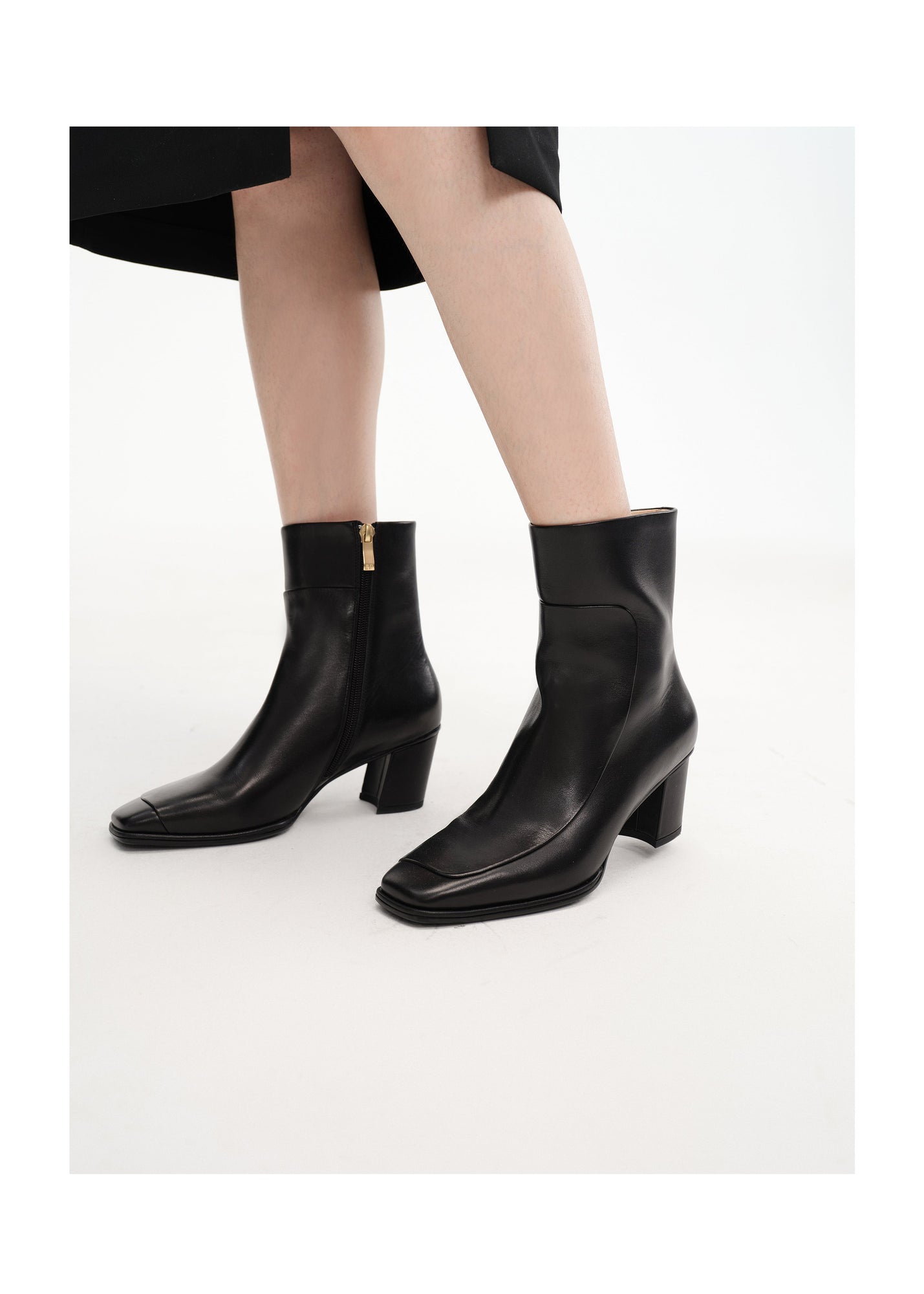 Square Toe Boots | Black