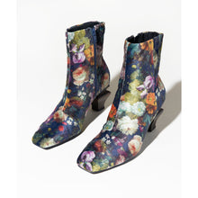 Stickley Furniture Heel Boot | Floral