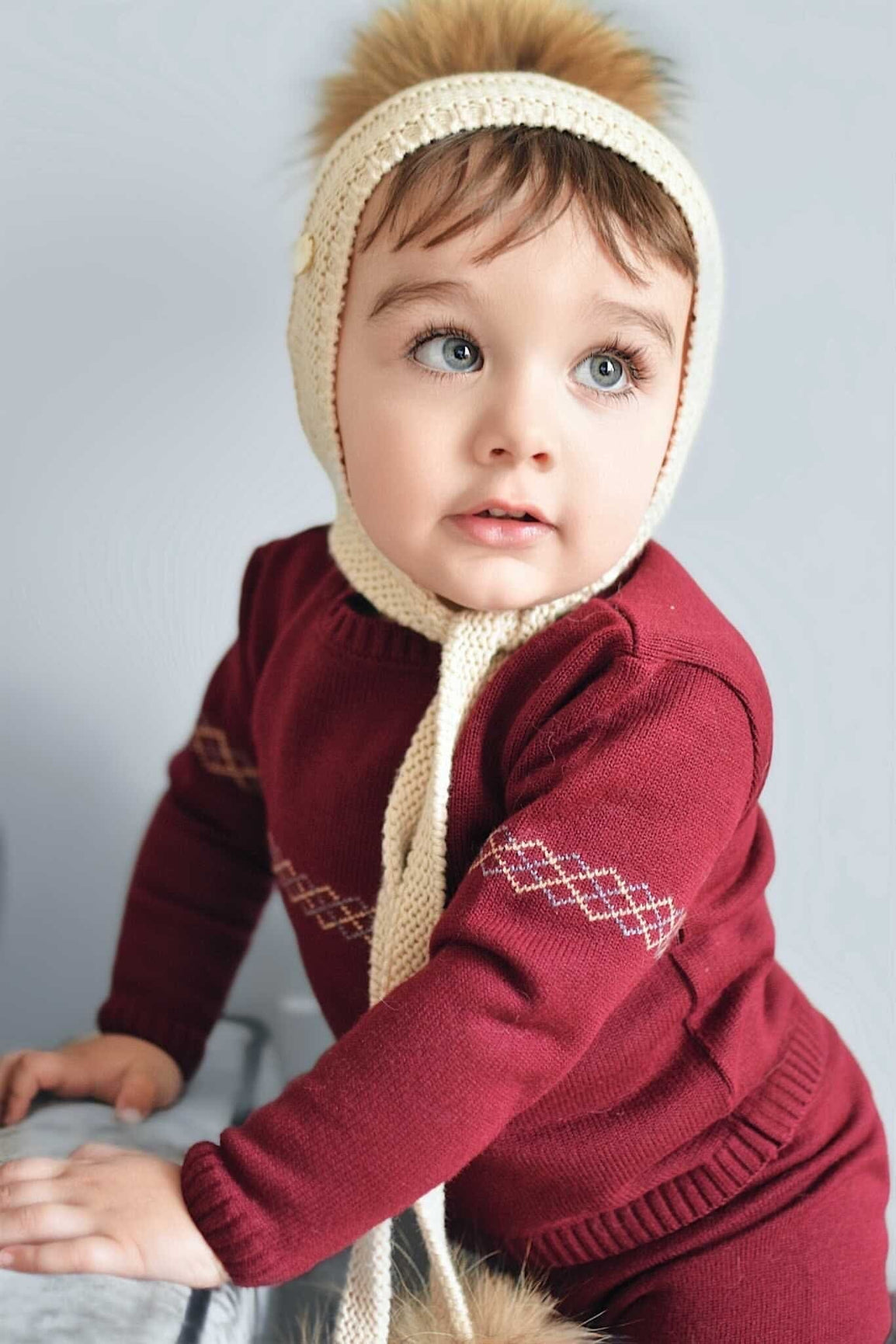 Unisex | Pasha Three Pom Hat Natural Poms | Beige