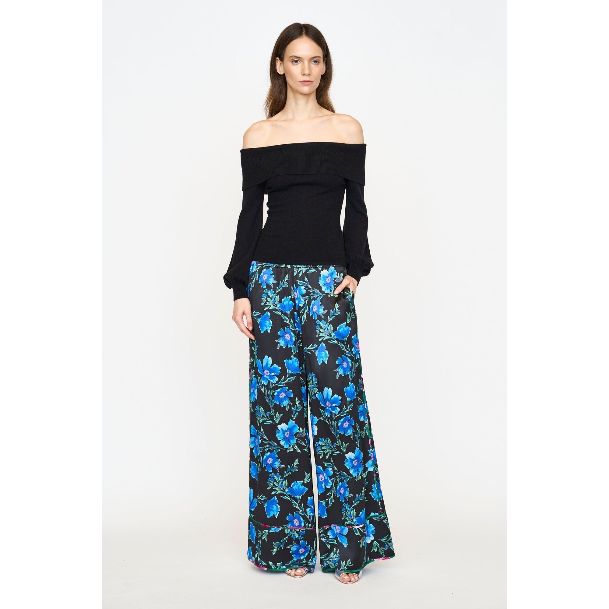 Valen Pant | Sapphire Poinsettia