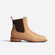 Womens | Carmen Chelsea Boot 2.0 | Almond