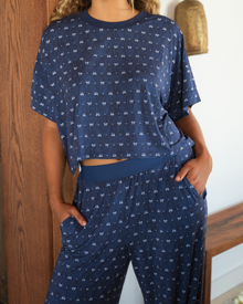 Cropped Sleep Tee | Medium Wash