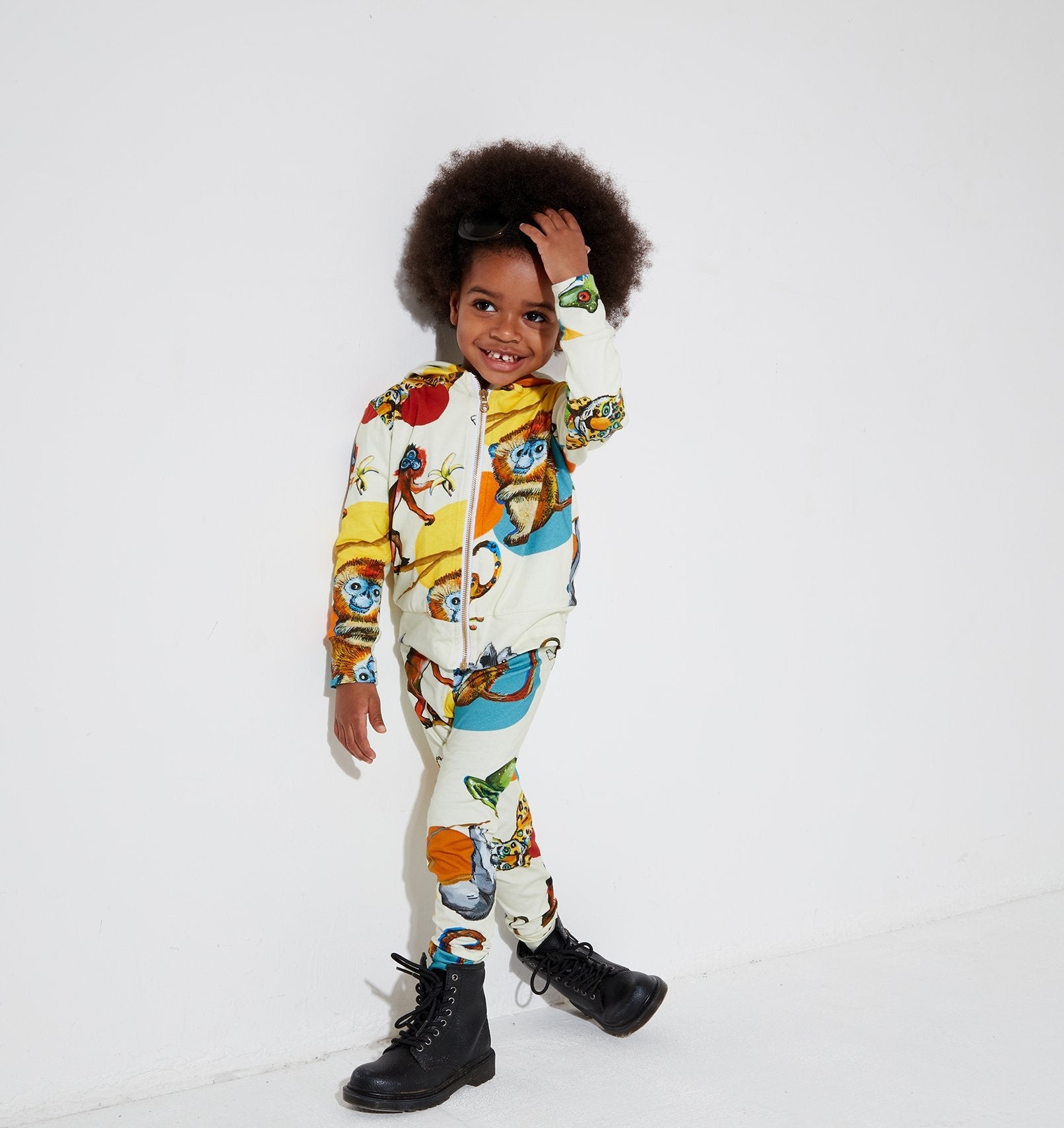 Unisex | Organic Cotton Hoodie | Vild Lab No. 11 - Precious Wildlife