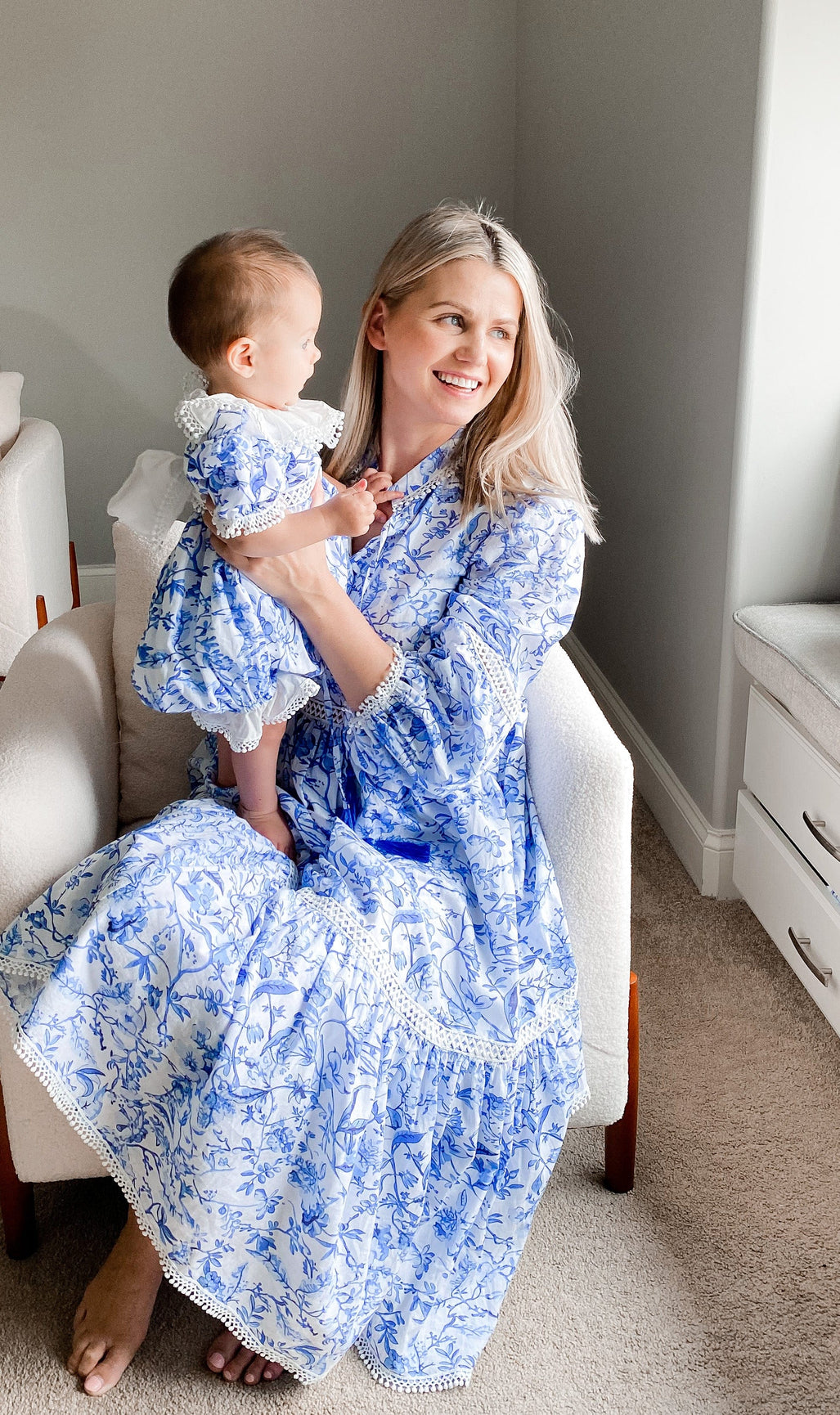 Women | Jaylin and Linen Mom Dress | Blue x White
