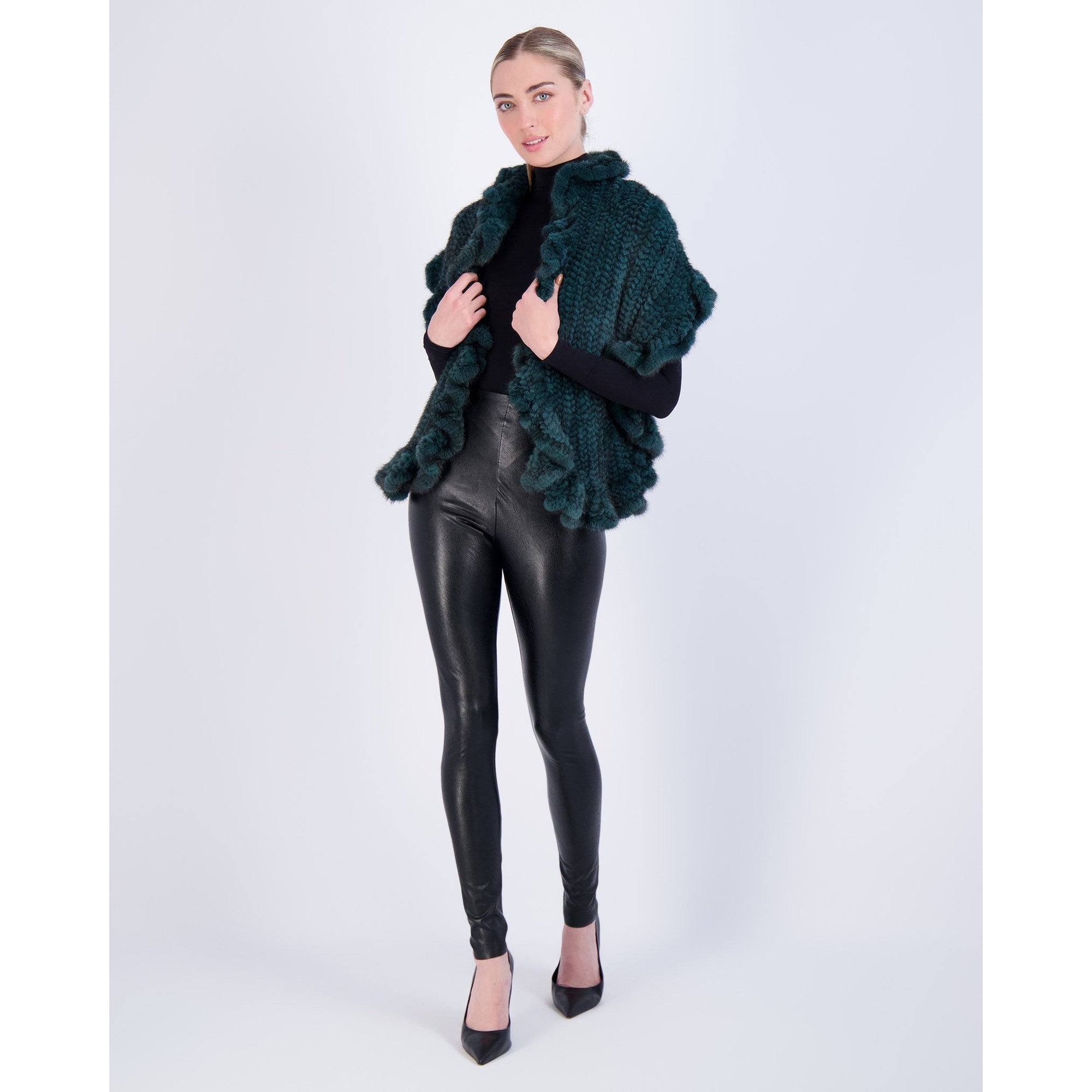 Women | Knit Mink Ruffle Stole | Emerald