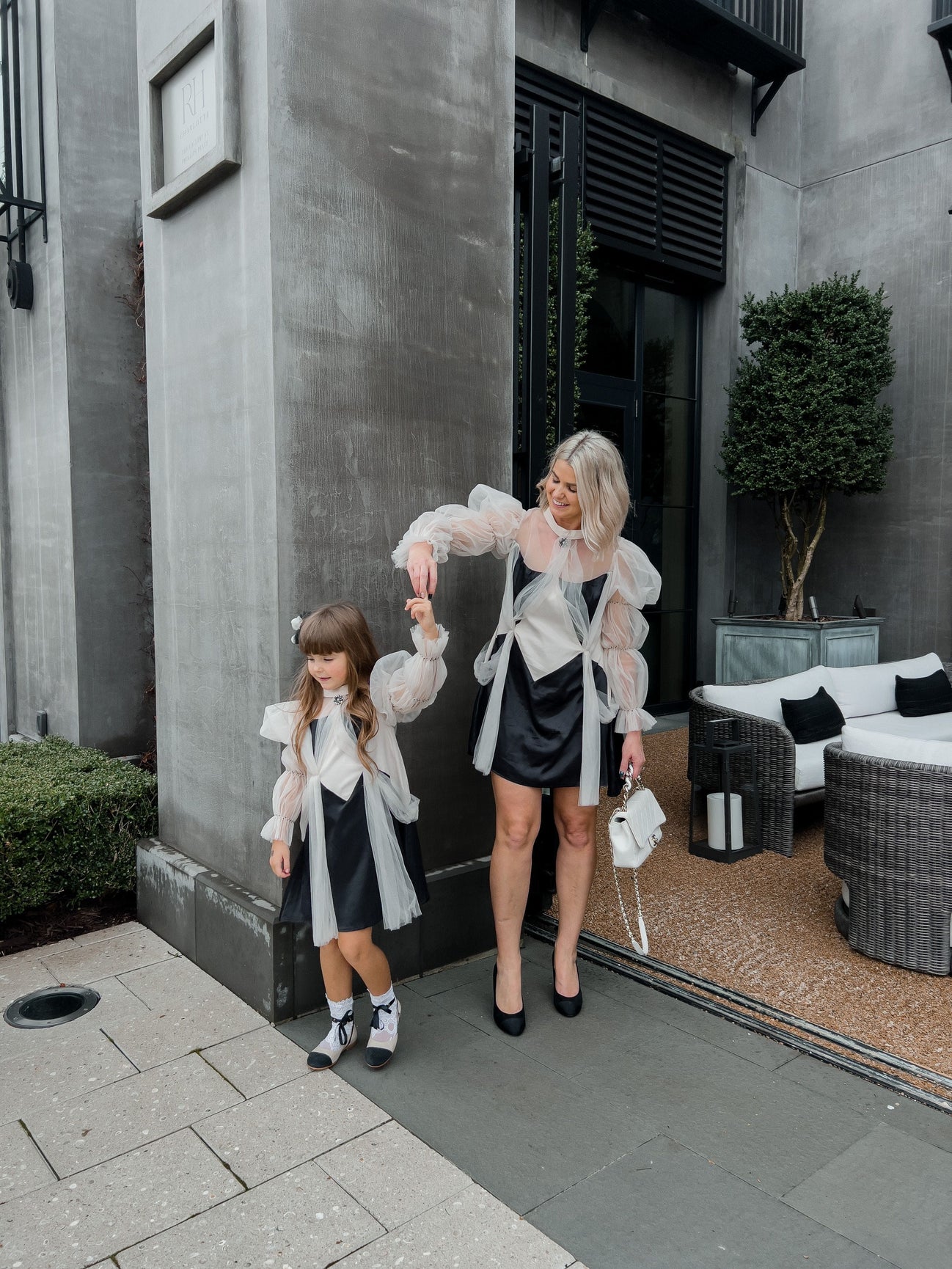 Women | The Paris Mom Dress | Black x Beige