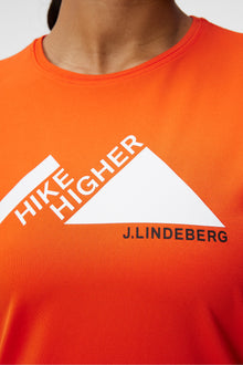 Women | Valeria Graphic T-Shirt | Tangerine Tango