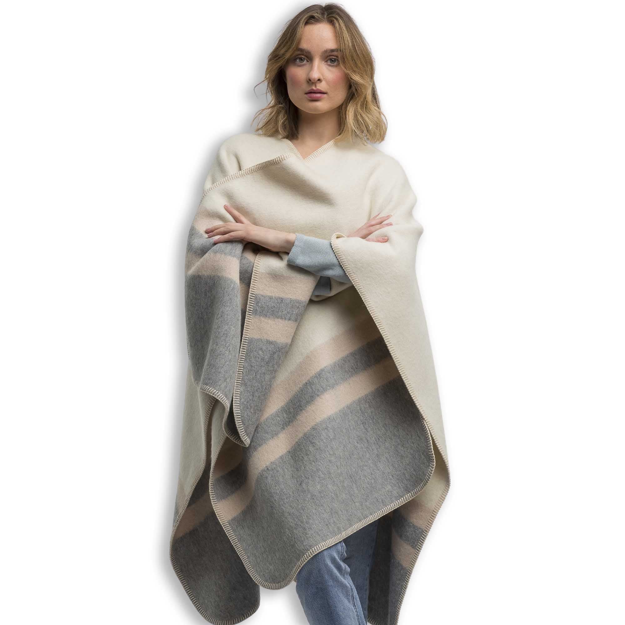 Aspen Cape | Beige/Ivory/Light Grey