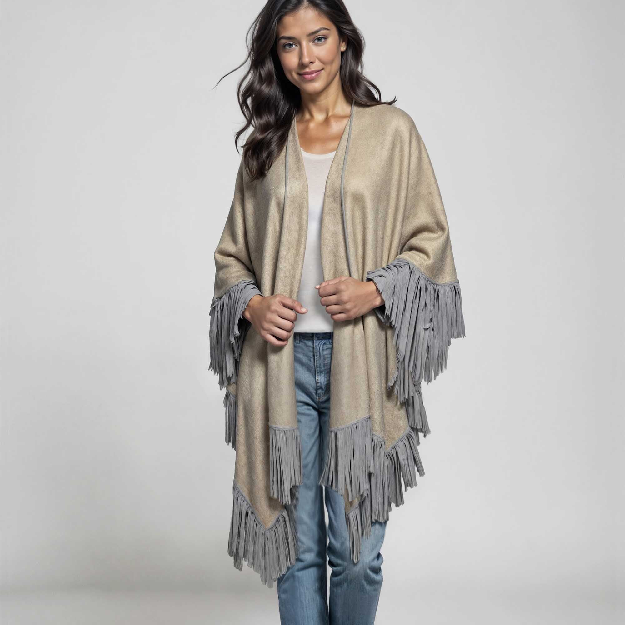 Women | Santa Fe Cape | Light Taupe