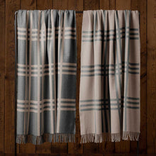 Boulder Throw | Light Grey/Light Taupe