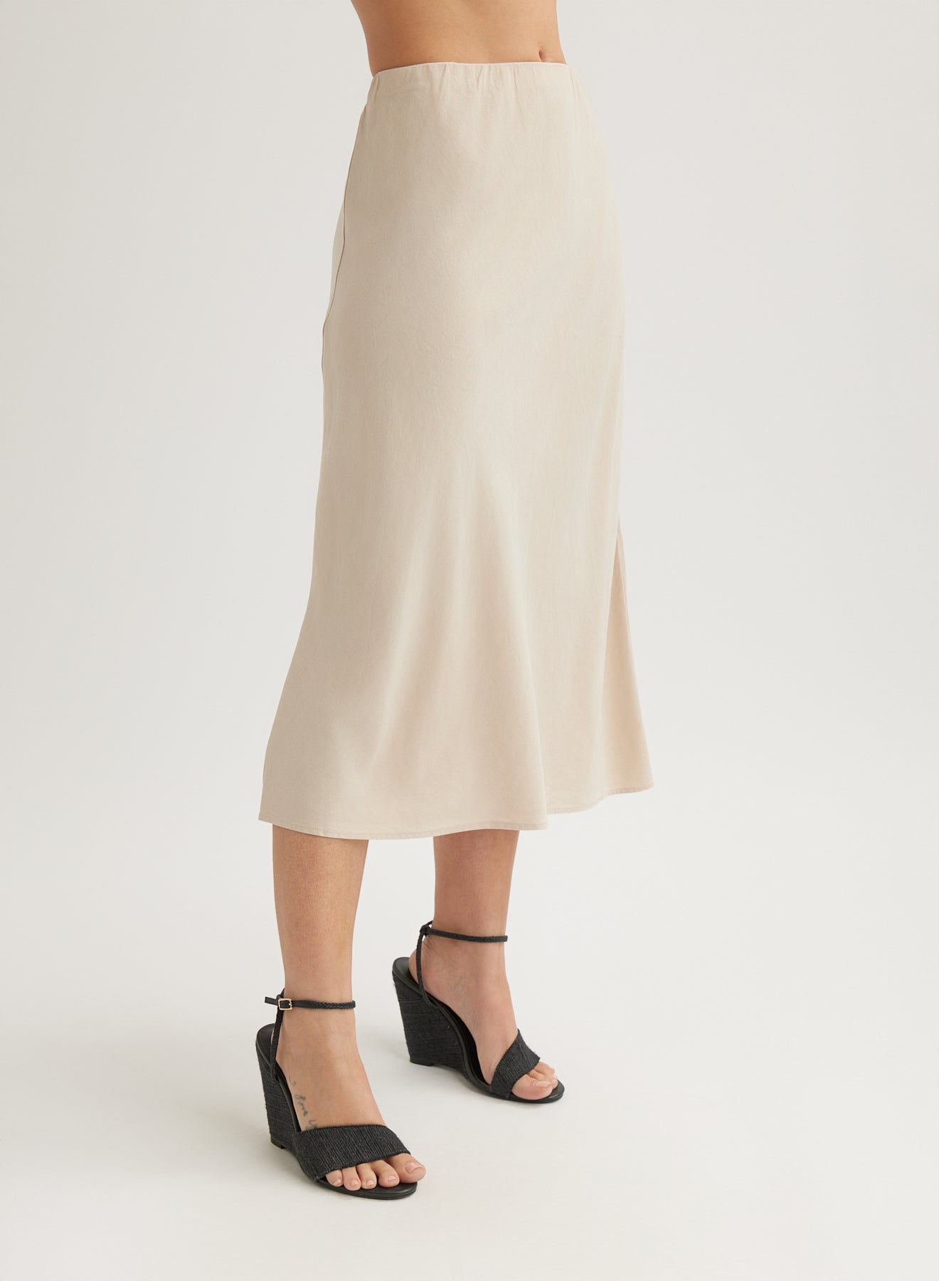 Bias Midi Skirt | Linen Sand