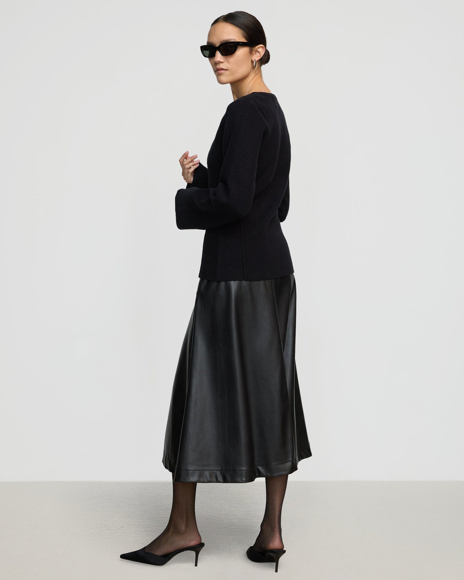 Charlotte | Camilla Seam-Detail Scoop-Neck Sweater in Size Extra Small