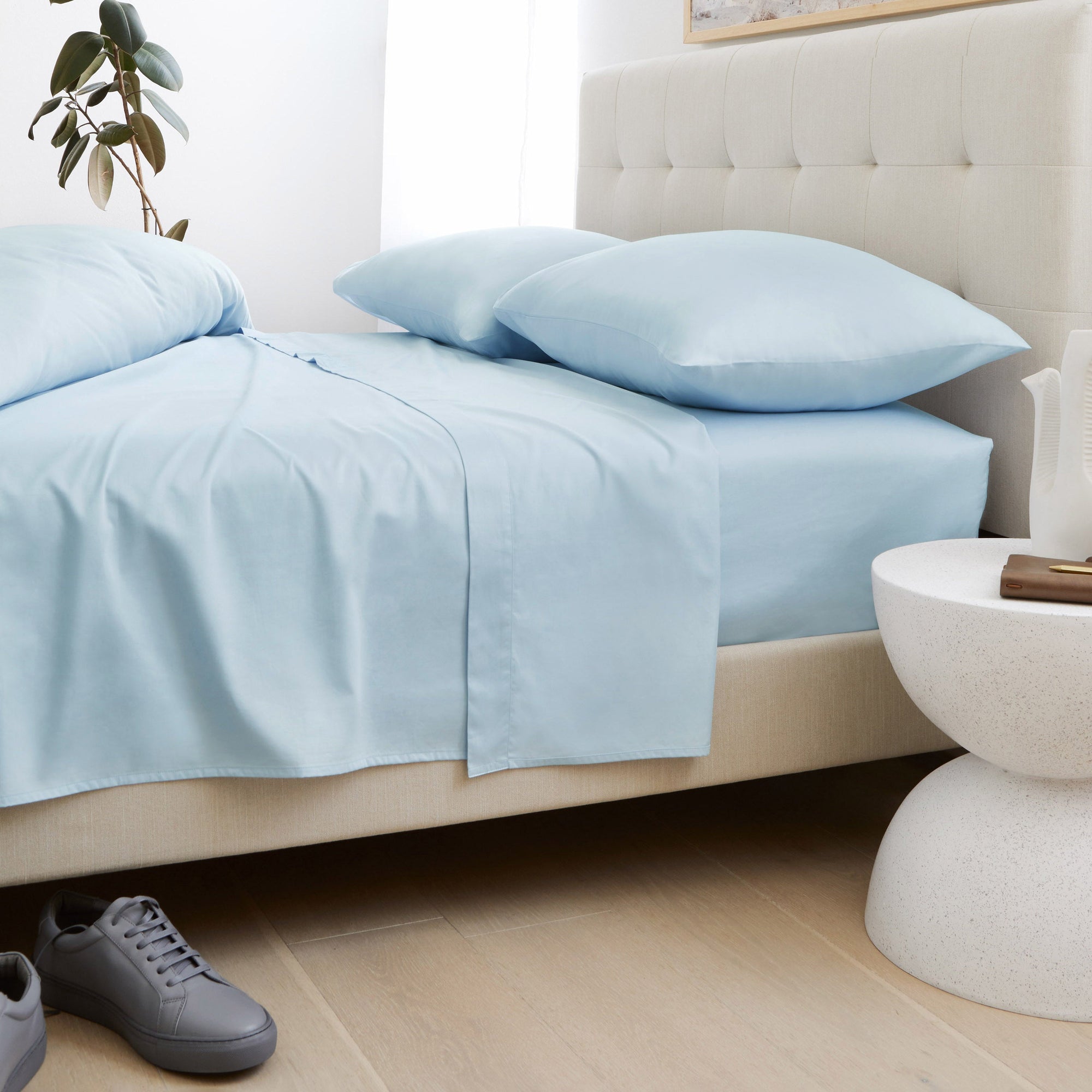 SlumberCottonSateenSheetSet_PaleBlue_Home_Lifestyle_3x4_Full.jpg