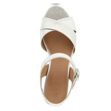 Cosmos Sandal Platform | Silver Metallic Textured Faux Leather