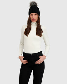 Knit Beanie Hat With Fur-Free Fox (Faux Fur) Pompom | Black/Silver